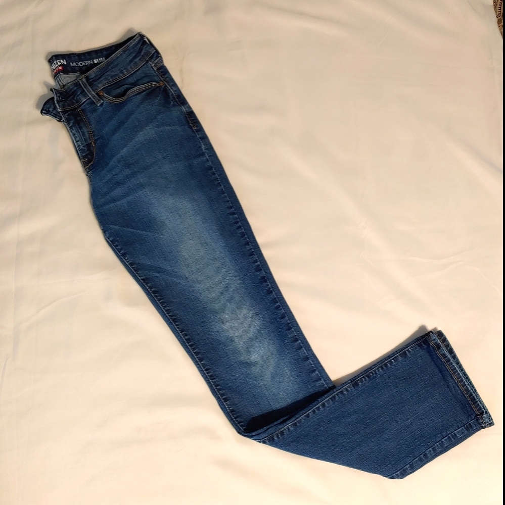 *Spring Sale*  Denizen from Levi's Women's Jeans